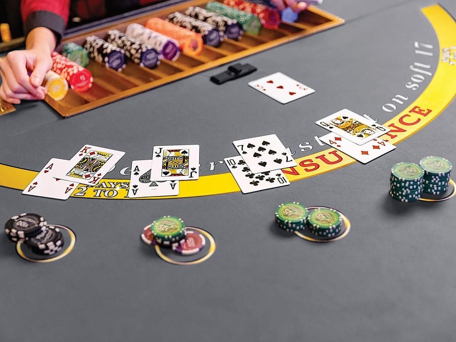 Casino Hold'em Poker: Buoc ngoat den tu phien ban truyen thong