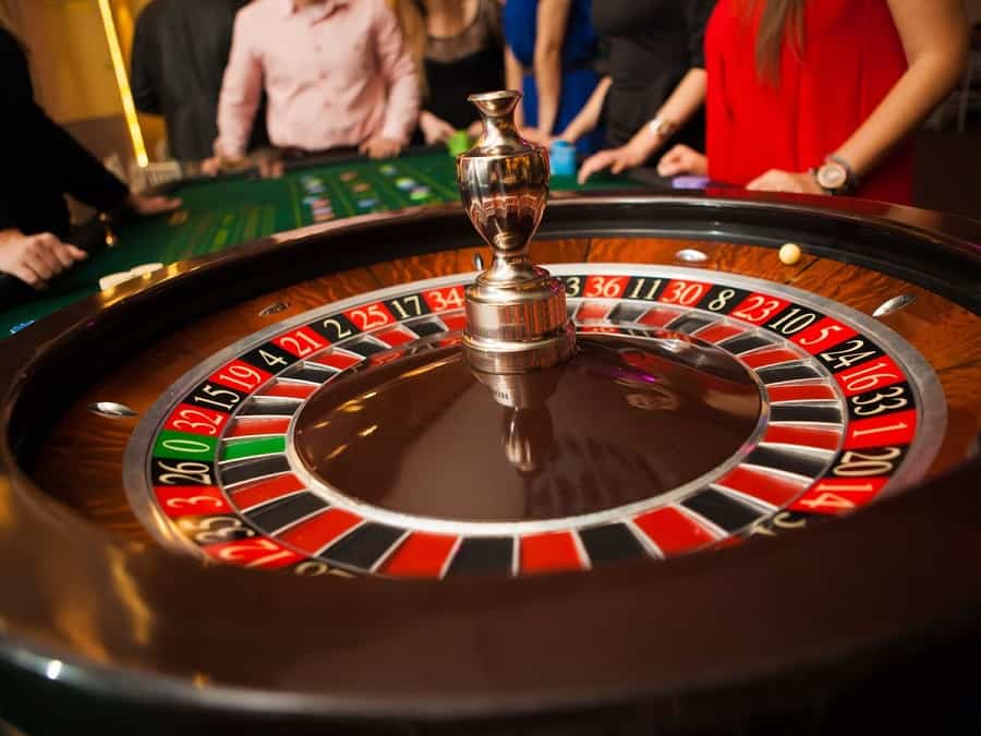 Roulette game chơi có sức hút rất lớn với việc kiếm tiền đơn giản