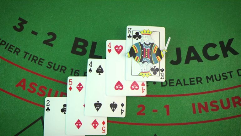 Giới thiệu bài Blackjack – xì dách online, 1 game bài ăn khách