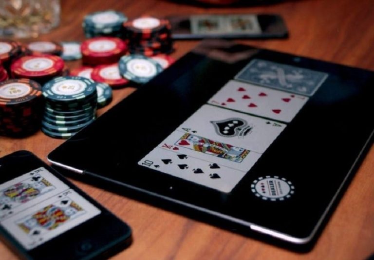 Tìm hiểu về giá trị thẻ và những tùy chọn khi chơi game Blackjack