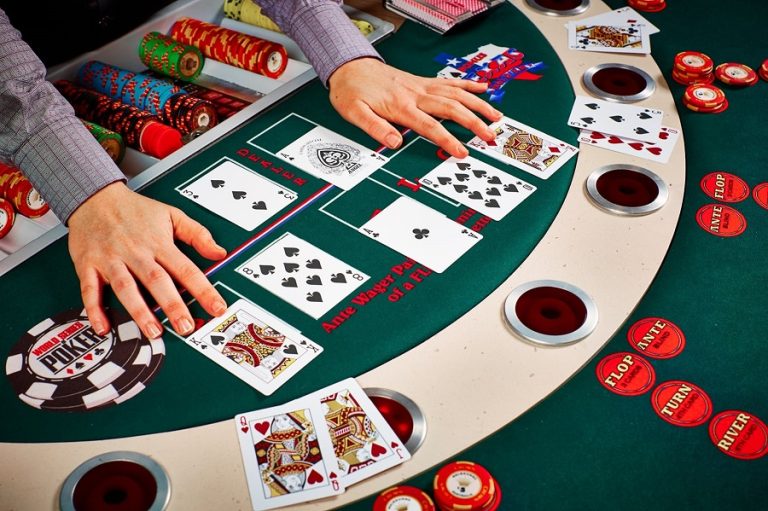 Gia tăng cơ hội thắng đối thủ trong Poker với những bí quyết đơn giản này
